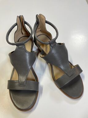 JoliMall Gray T-Strap Wedge Sandals Ankle Strap Zip Comfort Womens Size 8